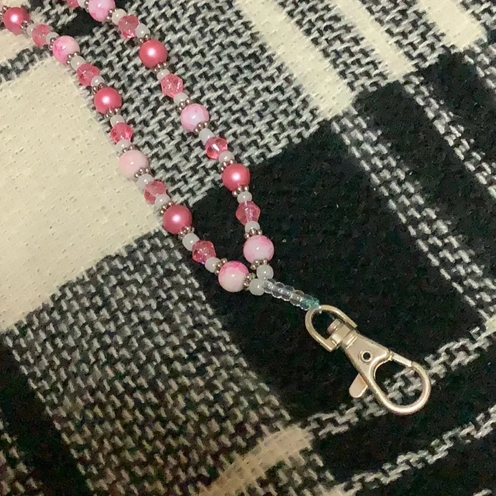 Pink beaded handmade ID lanyard - Picture 2 of 5